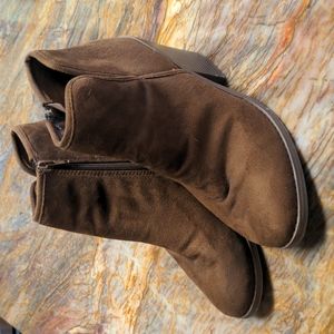 SODA Brown Boots-9
